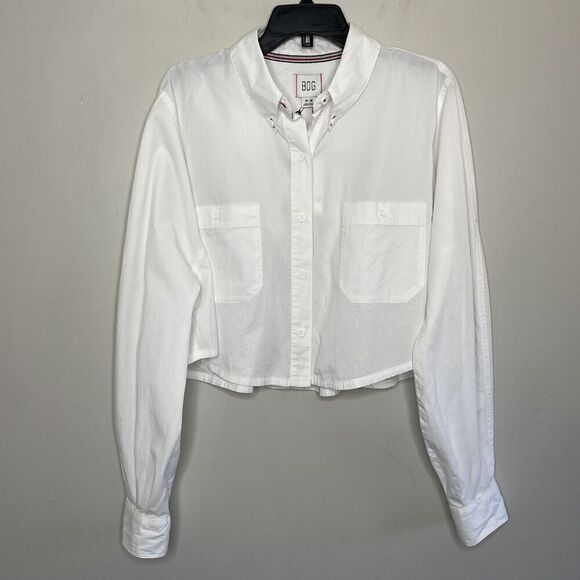 URBAN OUTFITTERS BDG Top Womens Medium White Button Down Crop NEW Blouse - Picture 4 of 13